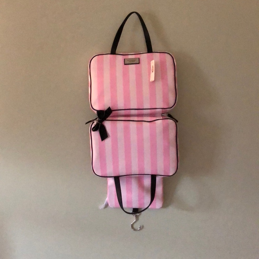 Victoria’s Secret Travel Caddy ZIP up cosmetic